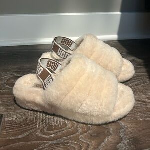 UGG Fluff Yeah Slide